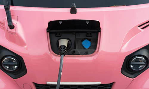 Supercharged Smarts: How AI Is Rewiring Electric Vehicle Batteries